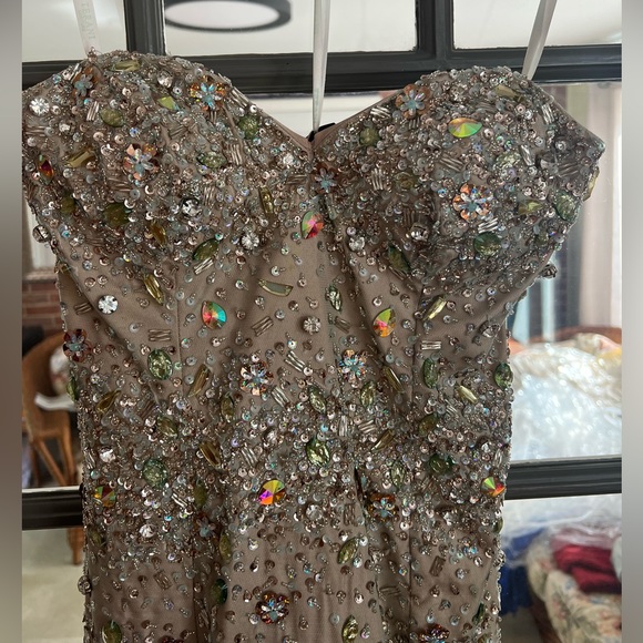 Beaded Terani Couture Mermaid-style Prom/pageant gown nude/aqua tulle skirt Sz 4 - Picture 2 of 9